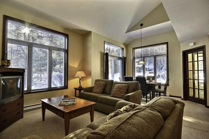 L'Aiglon - Rvmt Hotel Mont-Tremblant Bagian luar foto